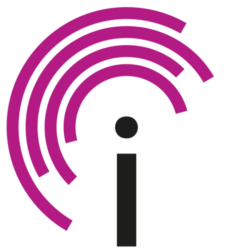 logo INNOBASQUE aparece una imagen con fondo blanco y una letra i en color negro bordeada por semicírculos de color rosa